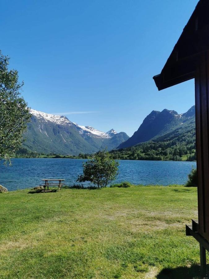 Отель Loken Camping - Trivelig Og Idyllisk Ved Vannet Олден Экстерьер фото