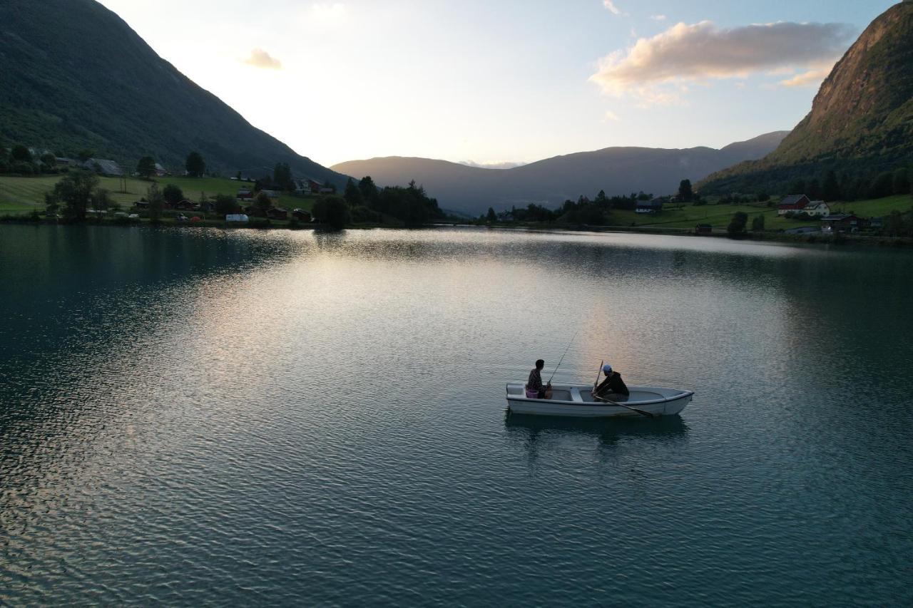 Отель Loken Camping - Trivelig Og Idyllisk Ved Vannet Олден Экстерьер фото